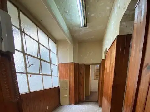 Depto Tipo Casa en Venta 50 años