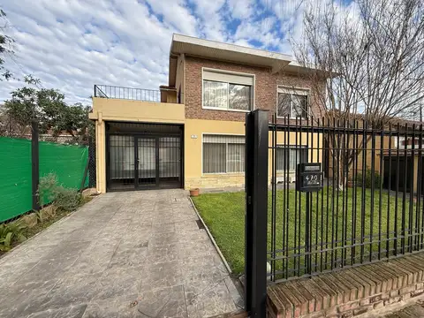 Casa en Venta de 5 dormitorios