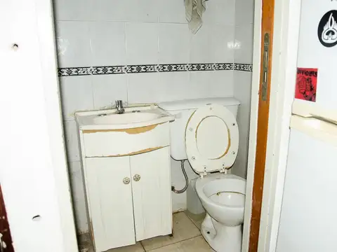 9 1100, Piso PB