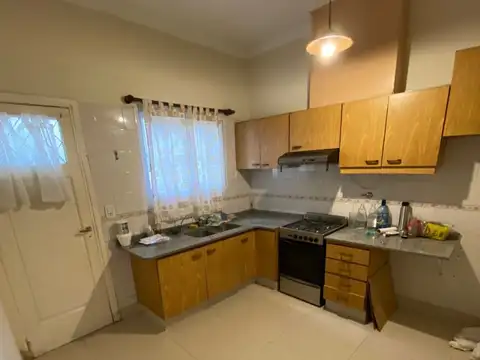 Casa - Venta - Argentina, Morón - Emilio Mitre 1208