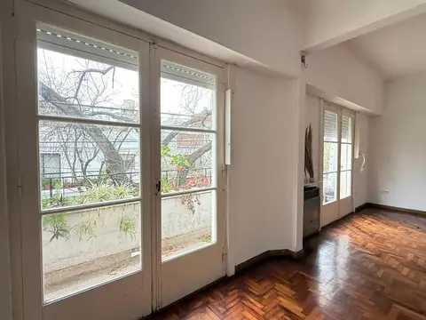 Depto Tipo Casa en Alquiler en Núñez, USD 1.800