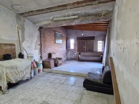 VENTA PH PLANTA ALTA AL FRENTE A REFACCIONAR