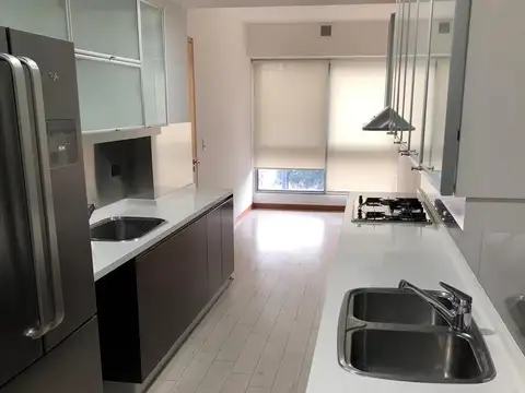 Departamento en Alquiler con 1 cocheras