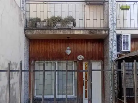 Sargento Cabral 2700, Piso 0