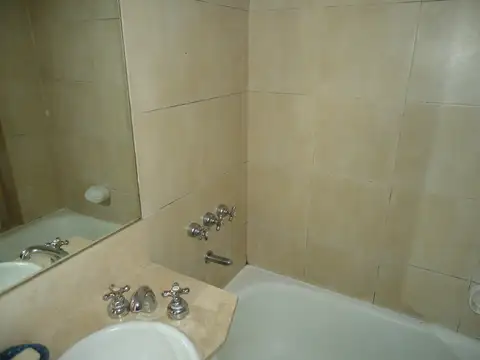 Mendoza 4900, Piso 1