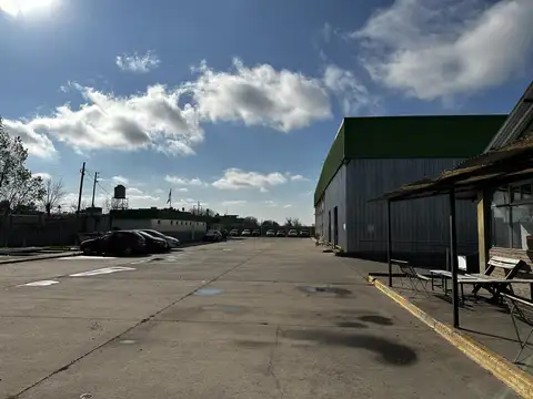 Depósito/Galpón a la venta en Esteban Echeverría - 9 De Abril