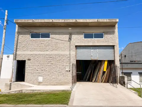 VENTA GALPON 200M2 BERNAL
