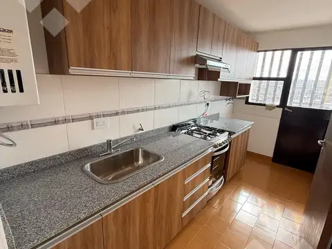 Departamento en Alquiler en Cinco Saltos, $ 1.200.000