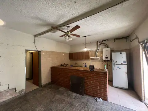 Departamento 5 ambientes con 1 baño