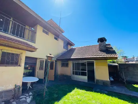 CASA EN VENTA PERMUTA Y/O FINANCIA EN MONTE GRANDE