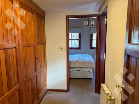 Venta Casa 4 dormitorios-Coronel Diaz-San Martin de los Andes