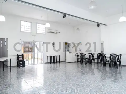 SALON DE EVENTOS EN VENTA EN LA PLATA