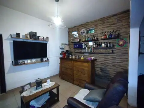 Depto Tipo Casa en Venta de 5 ambientes