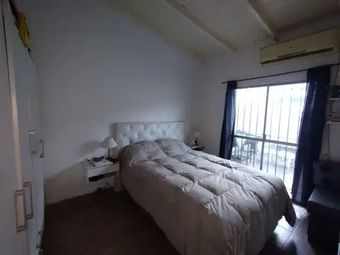 Depto Tipo Casa en Venta en Remedios De Escalada, USD 68.000