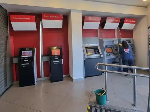 Local en Venta en Pompeya