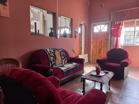 Depto Tipo Casa en Venta en González Catan, USD 93.000