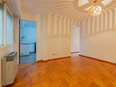 Casa 2 ambientes con 1 baño