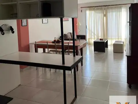 Departamento en venta - 2 Dormitorios 1 Baño - Cochera - 70Mts2 - Miramar