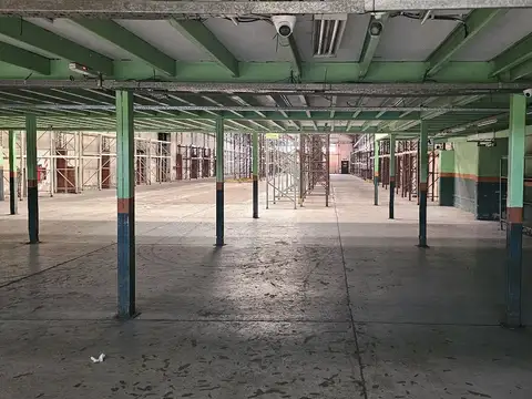 Galpon en Alquiler 34  mts Frente