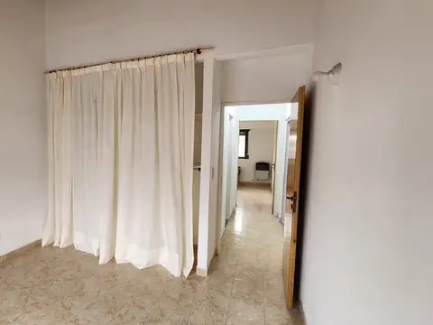 Leandro N. Alem 1500, Piso 1