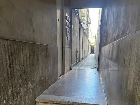 Depto Tipo Casa en Venta de 5 ambientes