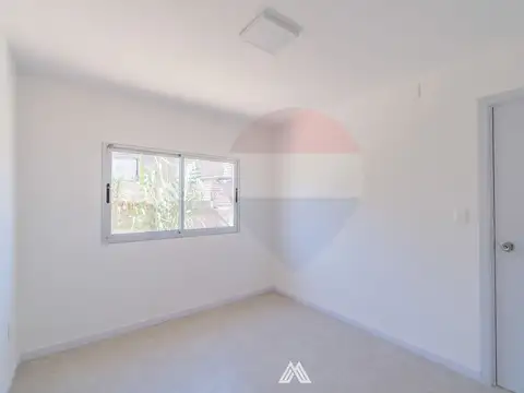 VENTA 2 DORMITORIOS JARDIN Y PARRILLERO SOLYMAR