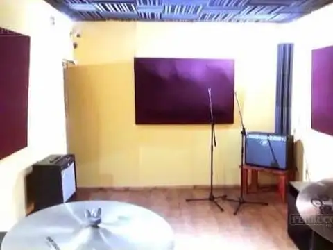Terreno en Av Marquez (J.L.Suarez)