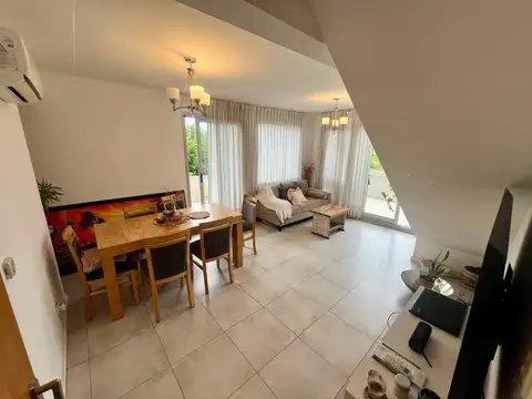 Departamento en Alquiler de 4 ambientes
