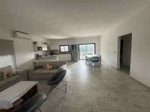 Alquiler De Casa En Los Arces