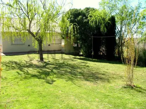 46 entre 23 y 21 , Piso 0