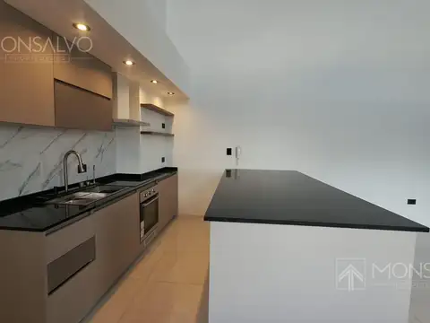 Depto Tipo Casa en Alquiler en Villa Ballester, $ 1.300.000
