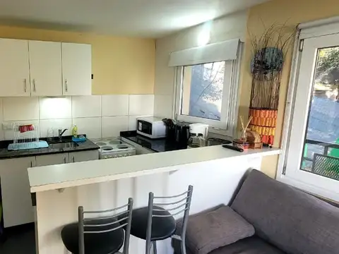 Depto Tipo Casa en Alquiler de 3 ambientes