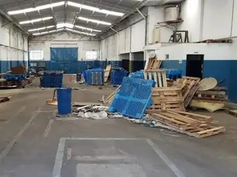 ESPECTACULAR GALPON + 1 PH