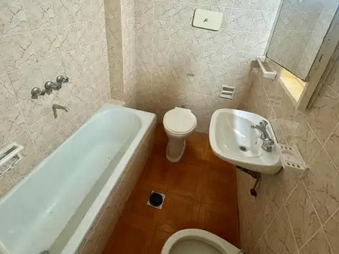 Depto Tipo Casa 2 ambientes con 1 baño