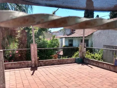 Casa en Venta en Adrogue, USD 115.000