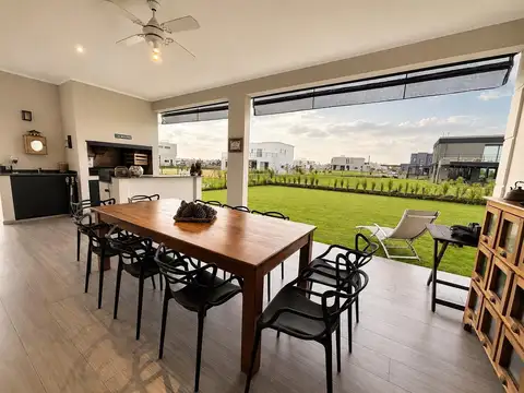 Barrio El Naudir, Aguas Privadas 100