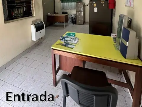 Excelente Fabrica con Oficinas