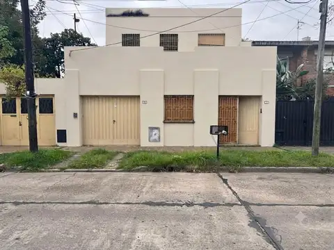 Excelente Fabrica con Oficinas