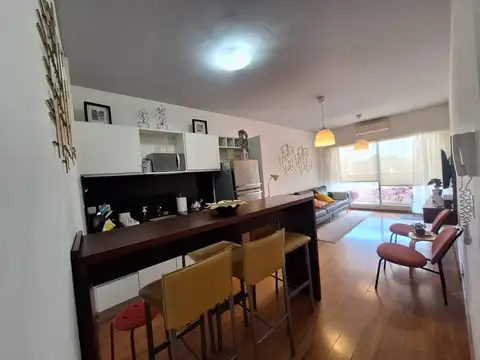 MEDRANO 400 , PILETA, SOLARIUM, SUM, IMPECABLE!