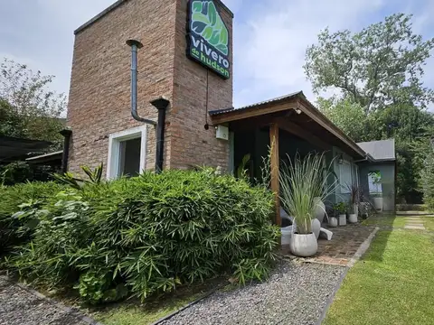 VENTA CASA 2 DORM C/JARDIN HUDSON ZONA COMERCIAL