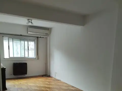 Avellaneda 100, Piso 2