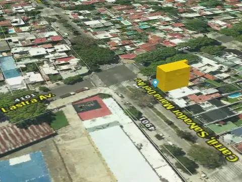 Terreno en Venta 20  mts Fondo