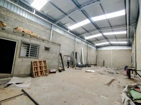 Venta GALPÓN A ESTRENAR 250m2 PILAR  RUTA 28
