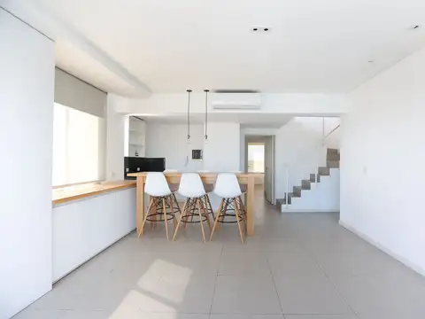 Departamento 4 ambientes con 3 baños