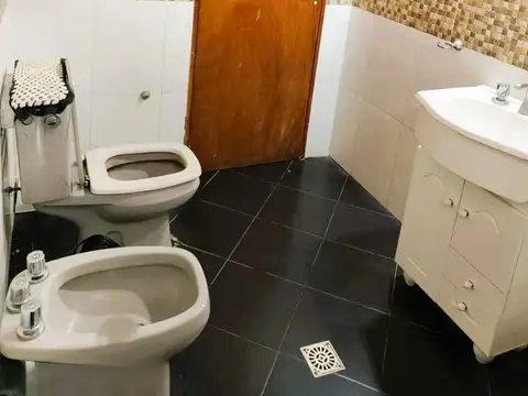 Depto Tipo Casa en Venta 8 años