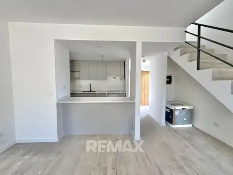 Casa en Venta en Pilar, USD 210.000