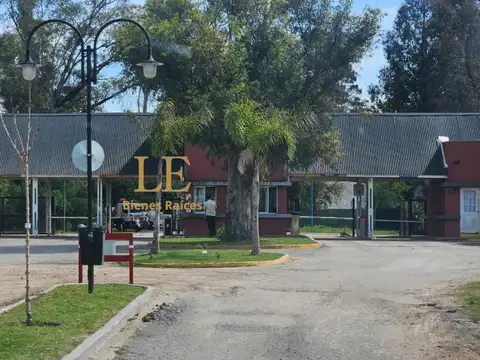 Terreno en Venta, FOS 60