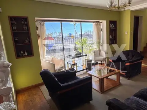 CASA 5 DORMITORIOS CALETA OLIVIA COSTANERA