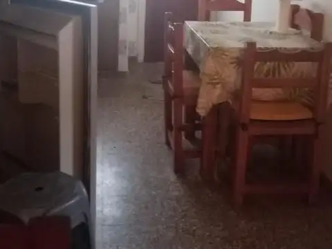 Depto Tipo Casa en Venta 40 años