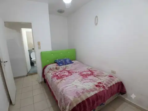 Depto 1 dormitorio, ideal estudiantes, Oro Verde